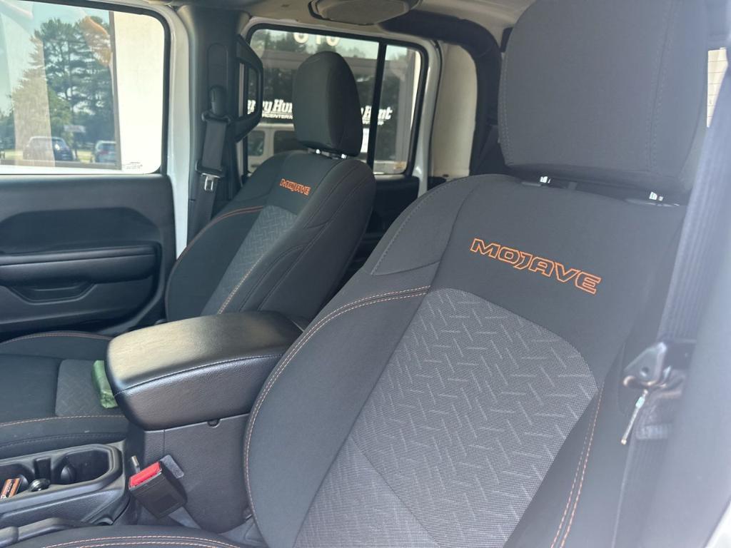 used 2021 Jeep Gladiator car, priced at $35,200