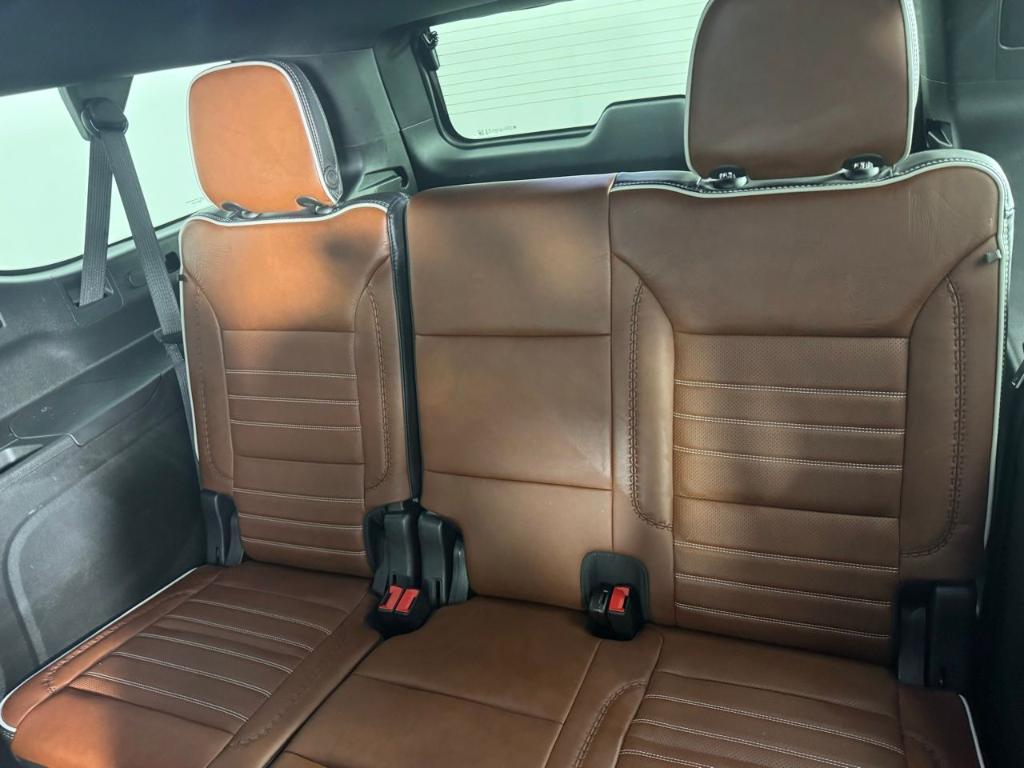 used 2023 GMC Yukon XL car, priced at $67,400