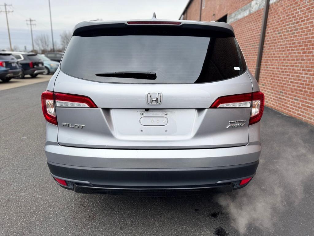 used 2021 Honda Pilot car, priced at $30,106