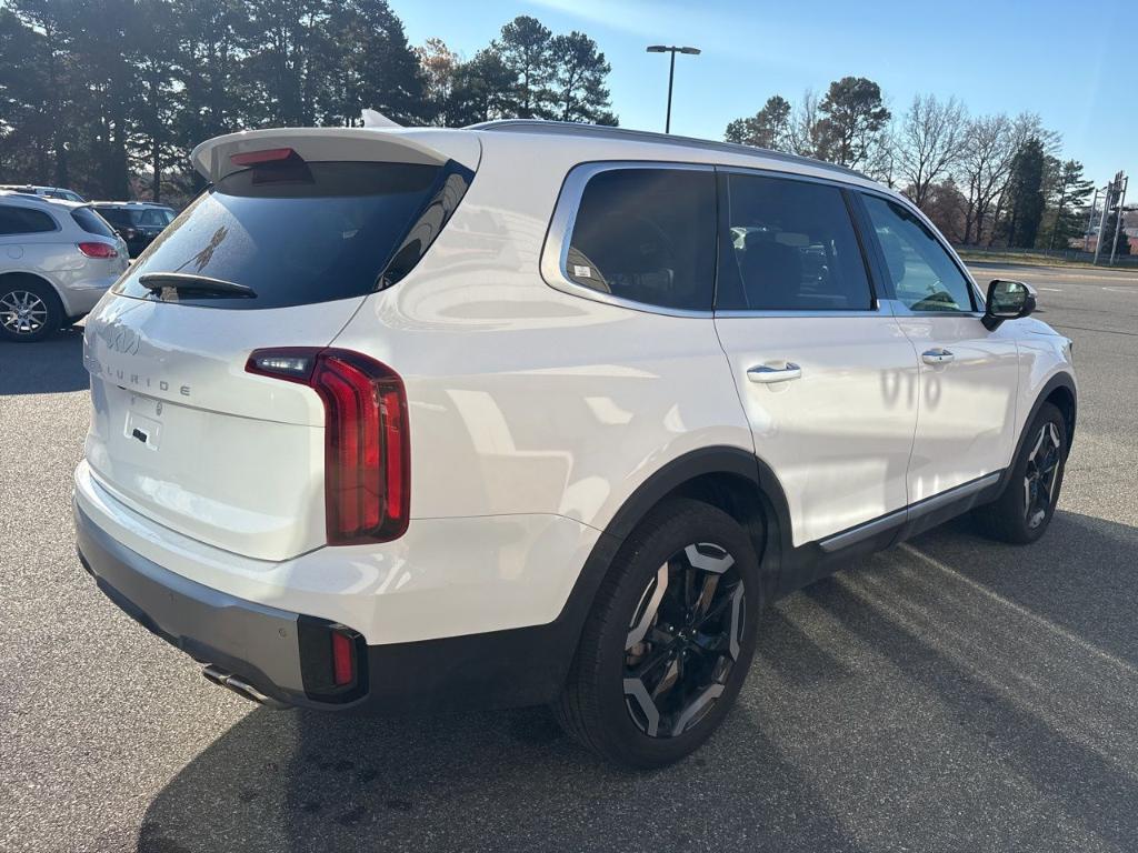 used 2025 Kia Telluride car, priced at $34,833