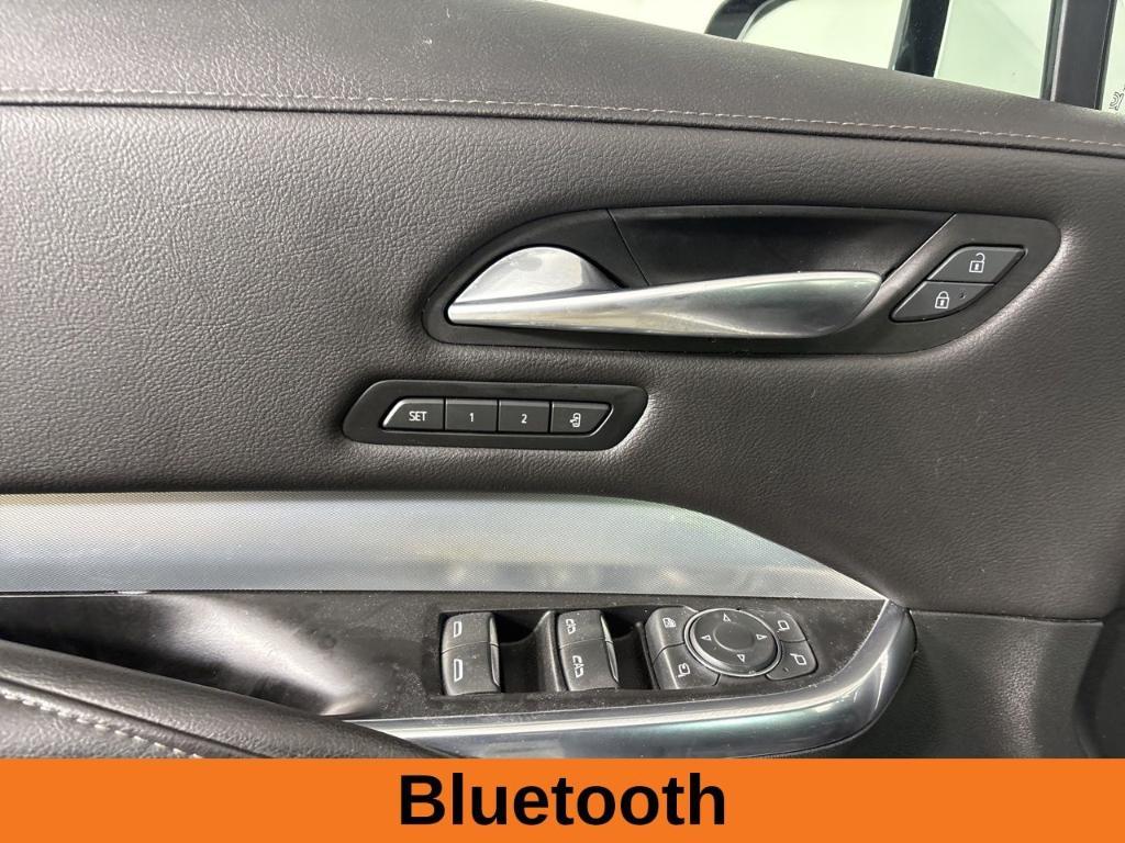 used 2022 Cadillac XT4 car, priced at $28,100