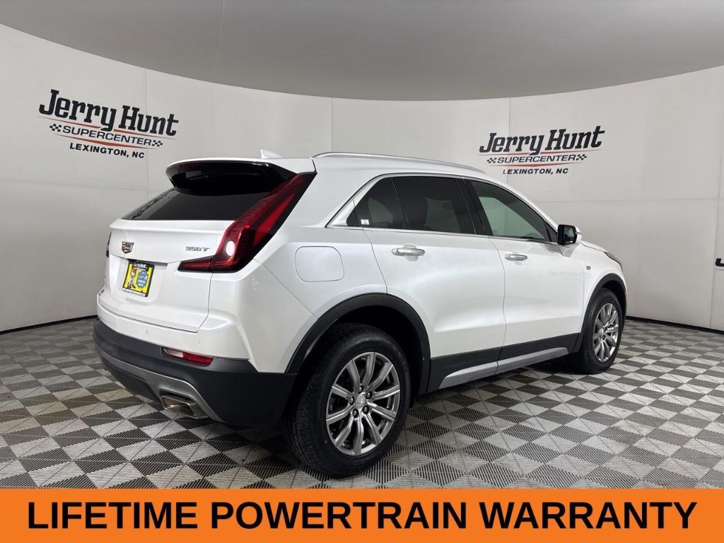 used 2022 Cadillac XT4 car, priced at $28,100