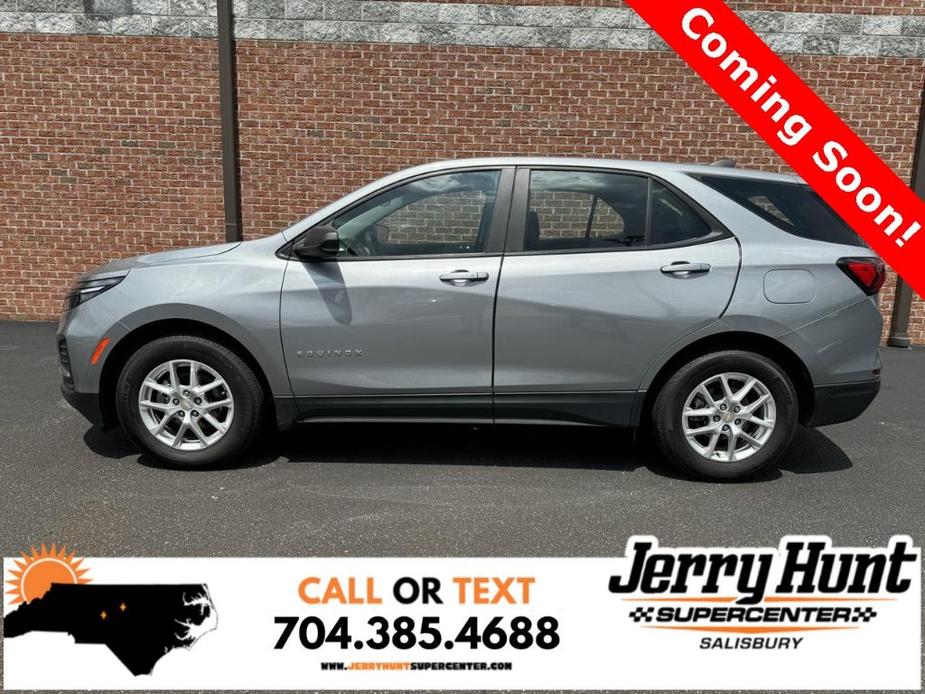 used 2023 Chevrolet Equinox car, priced at $22,988