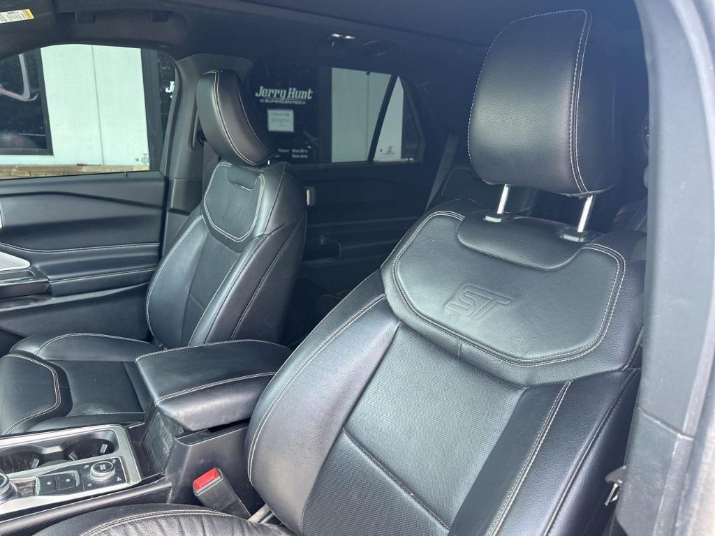used 2021 Ford Explorer car, priced at $33,900
