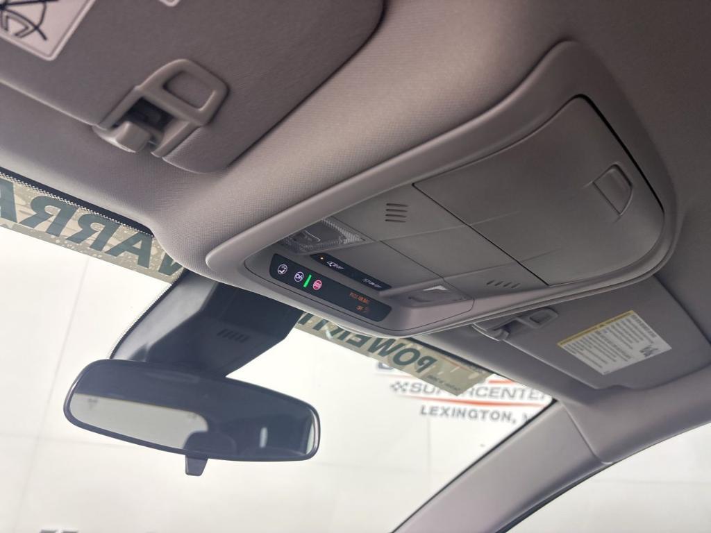 used 2023 Chevrolet Equinox car, priced at $22,900