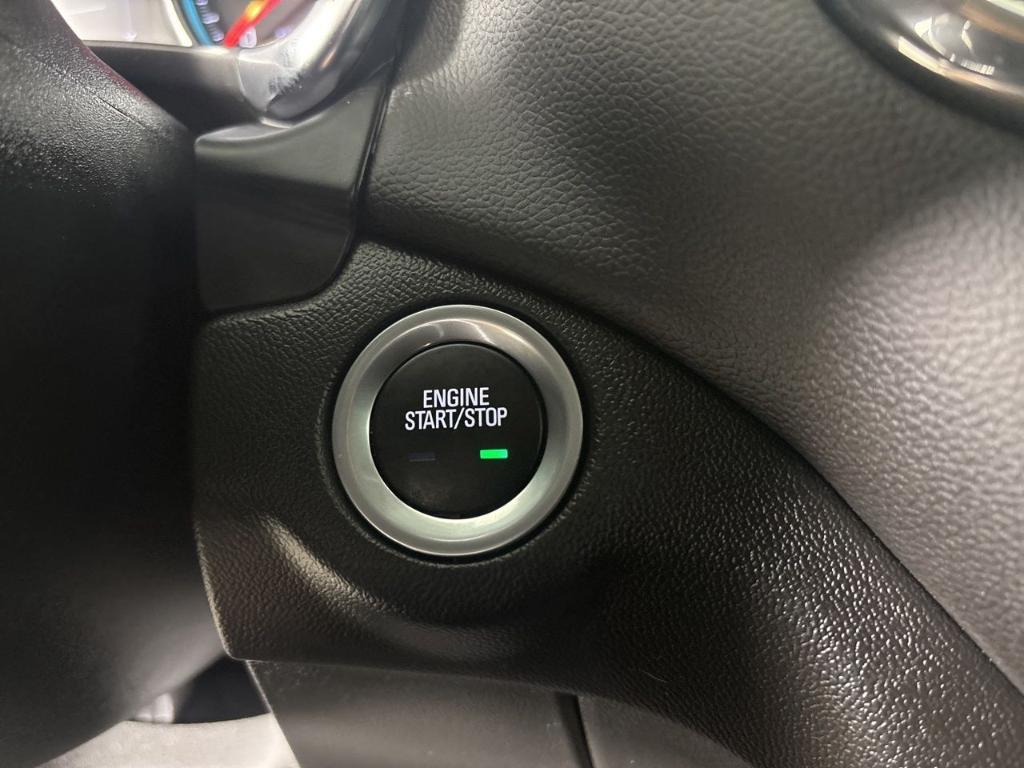 used 2023 Chevrolet Equinox car, priced at $22,900