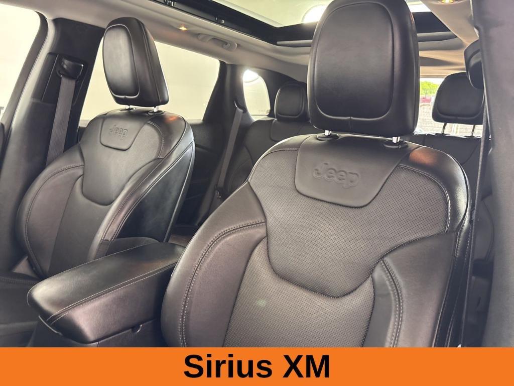 used 2021 Jeep Cherokee car, priced at $23,999