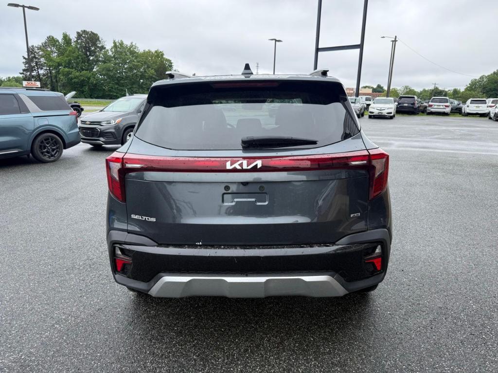 used 2024 Kia Seltos car, priced at $23,700