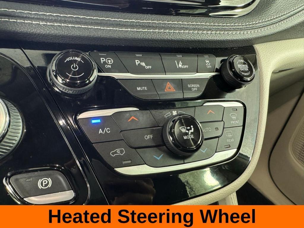 used 2022 Chrysler Pacifica Hybrid car, priced at $29,927