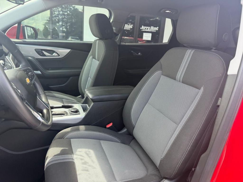 used 2024 Chevrolet Blazer car, priced at $27,900