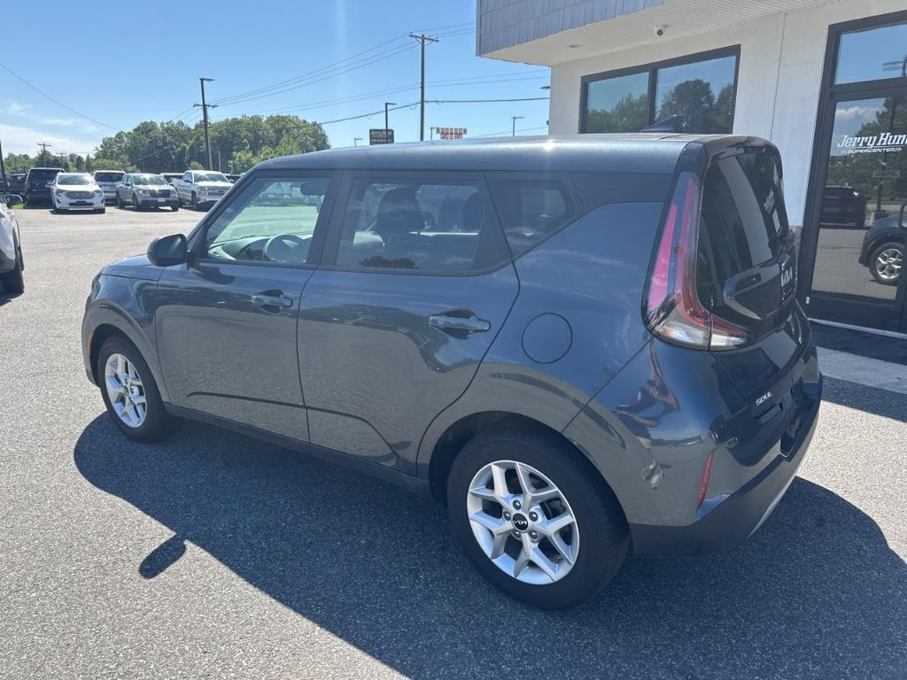 used 2024 Kia Soul car, priced at $18,221
