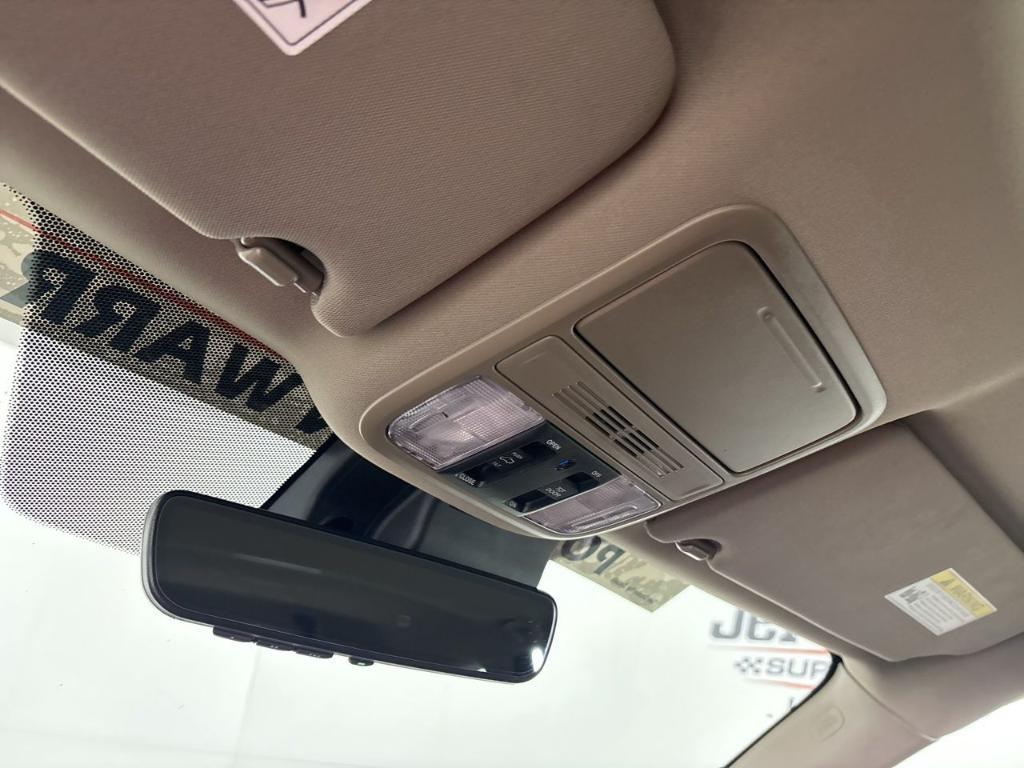 used 2022 Honda Pilot car, priced at $35,421