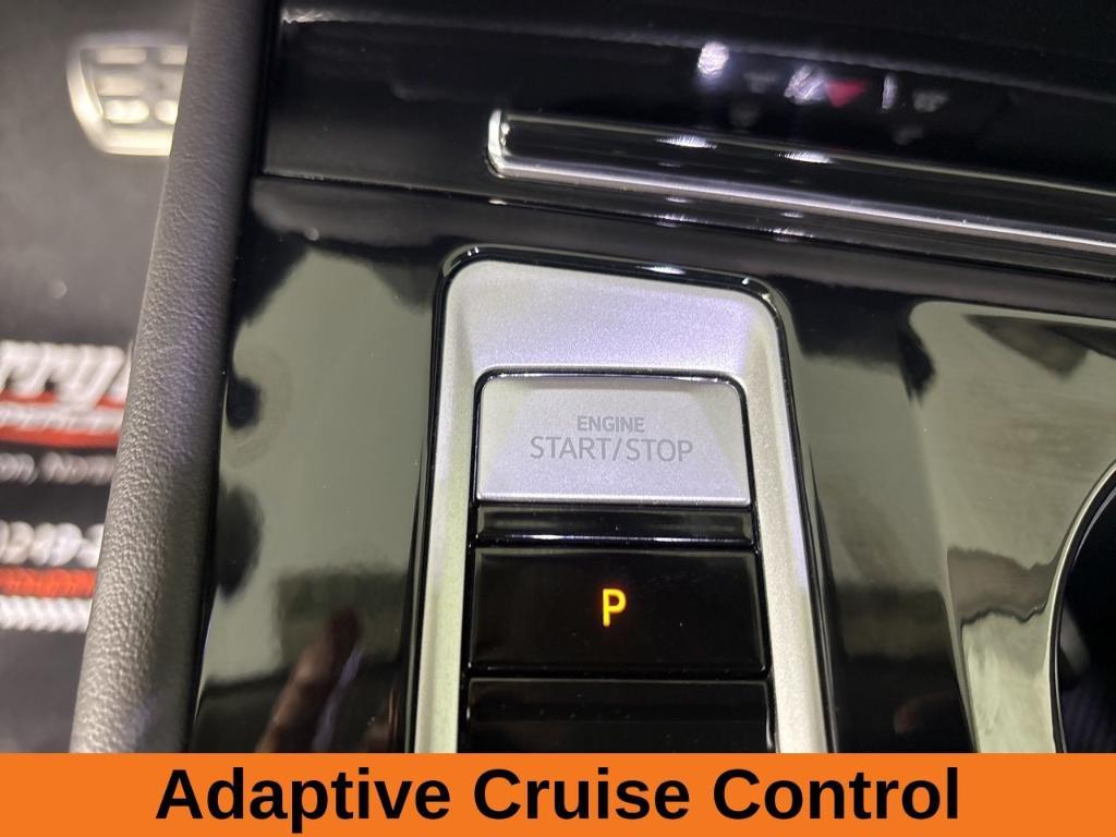 used 2025 Volkswagen Atlas car, priced at $37,499