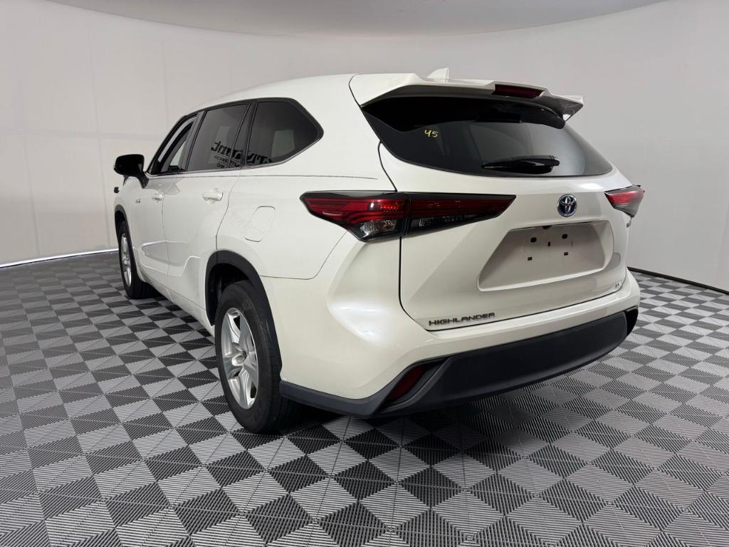 used 2021 Toyota Highlander Hybrid car, priced at $30,988