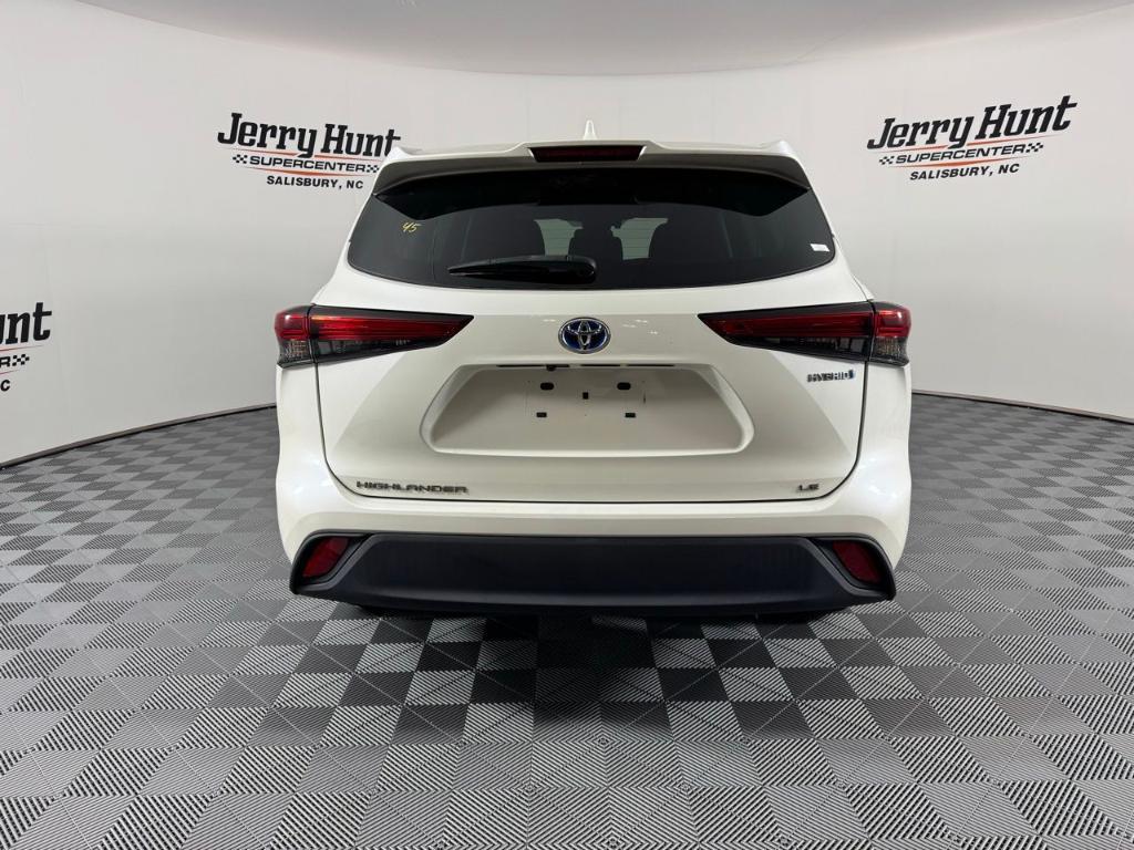 used 2021 Toyota Highlander Hybrid car, priced at $30,988