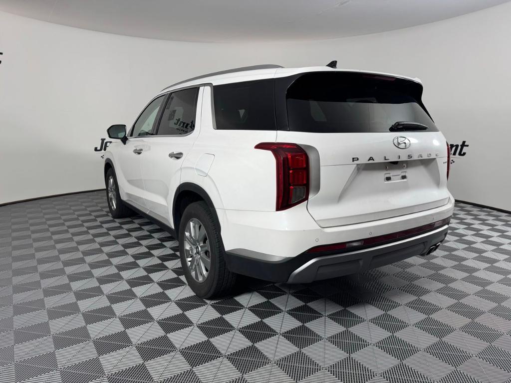 used 2024 Hyundai Palisade car, priced at $32,700