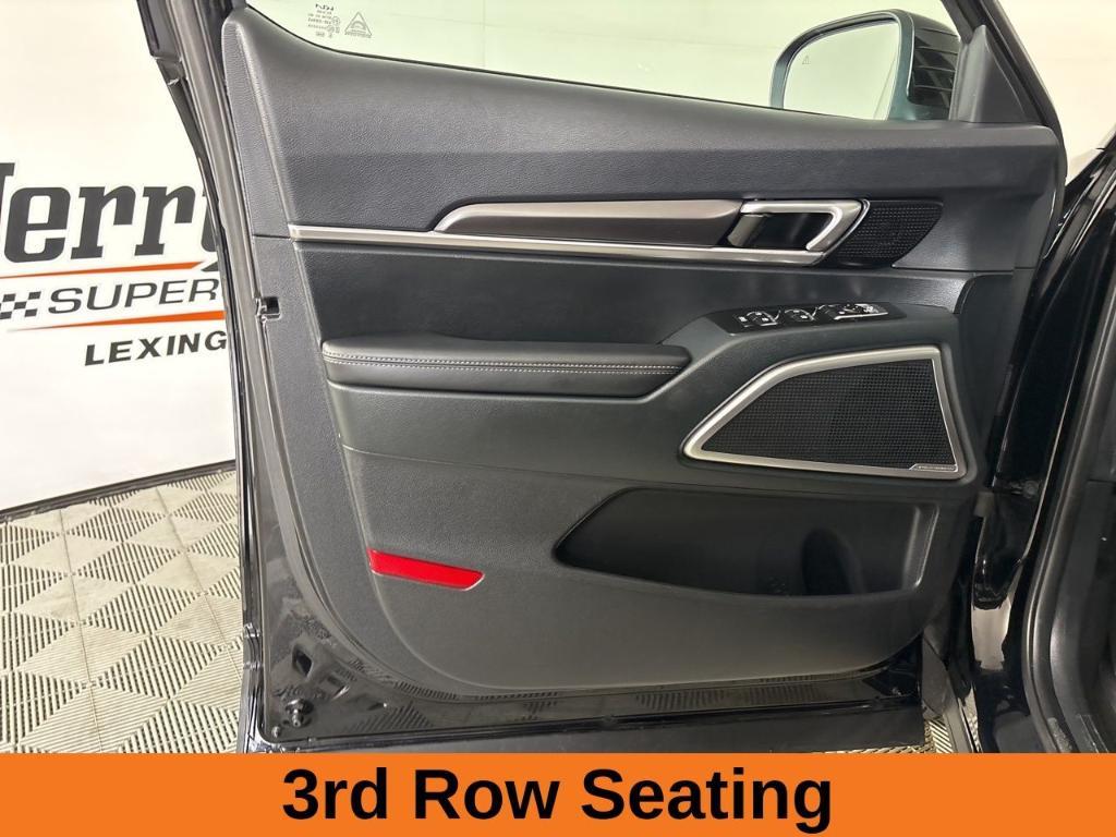 used 2025 Kia Telluride car, priced at $37,524