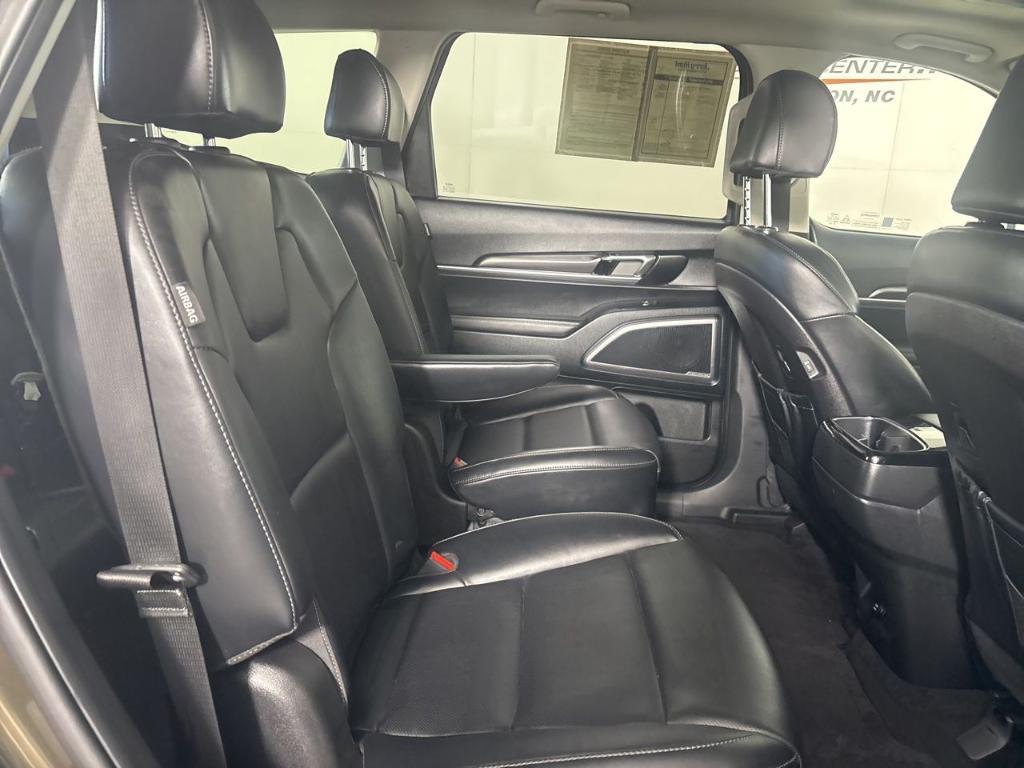 used 2024 Kia Telluride car, priced at $35,688