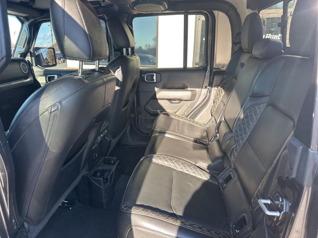 used 2021 Jeep Gladiator car, priced at $34,084