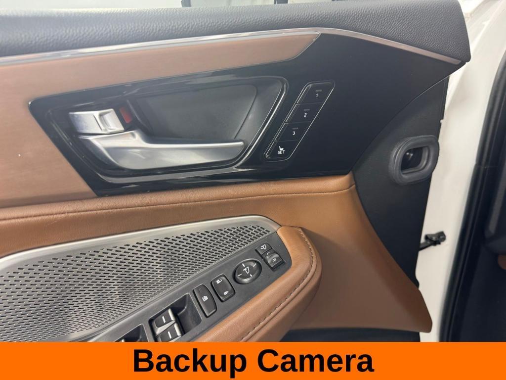 used 2024 Acura MDX car, priced at $44,500