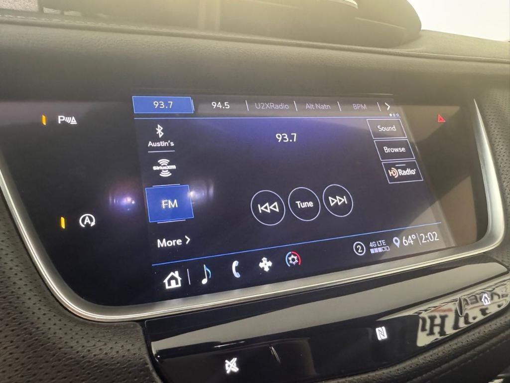 used 2020 Cadillac XT5 car, priced at $27,000