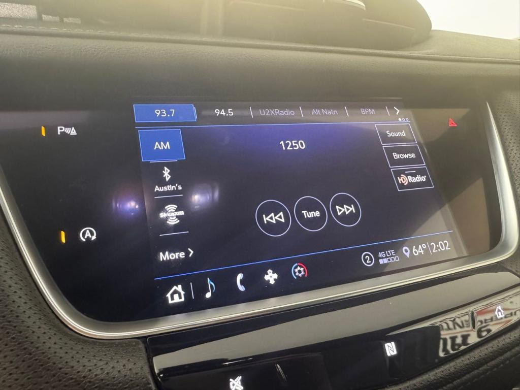 used 2020 Cadillac XT5 car, priced at $27,000