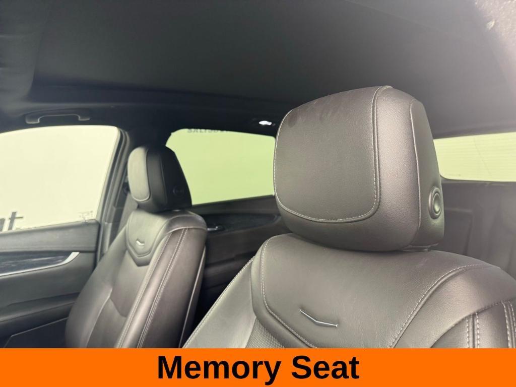 used 2020 Cadillac XT5 car, priced at $27,000