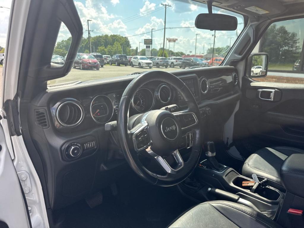 used 2021 Jeep Wrangler Unlimited car, priced at $33,712