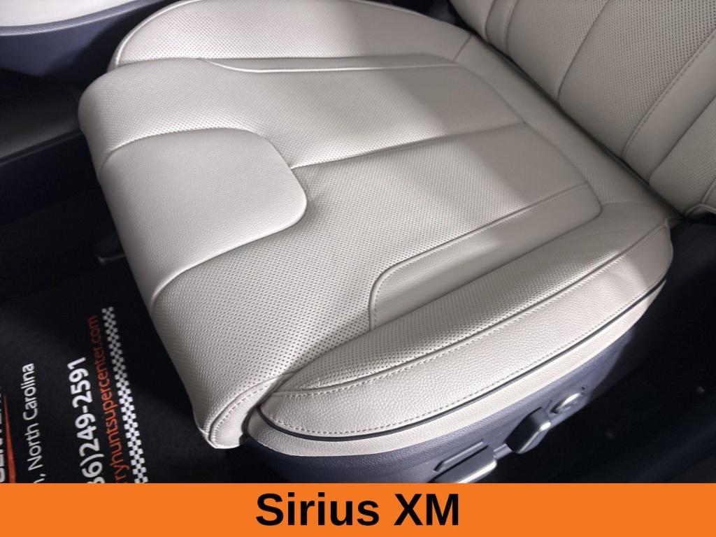 used 2024 Hyundai Palisade car, priced at $40,908