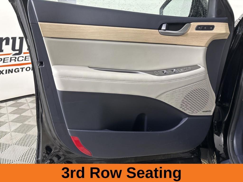 used 2024 Hyundai Palisade car, priced at $40,908