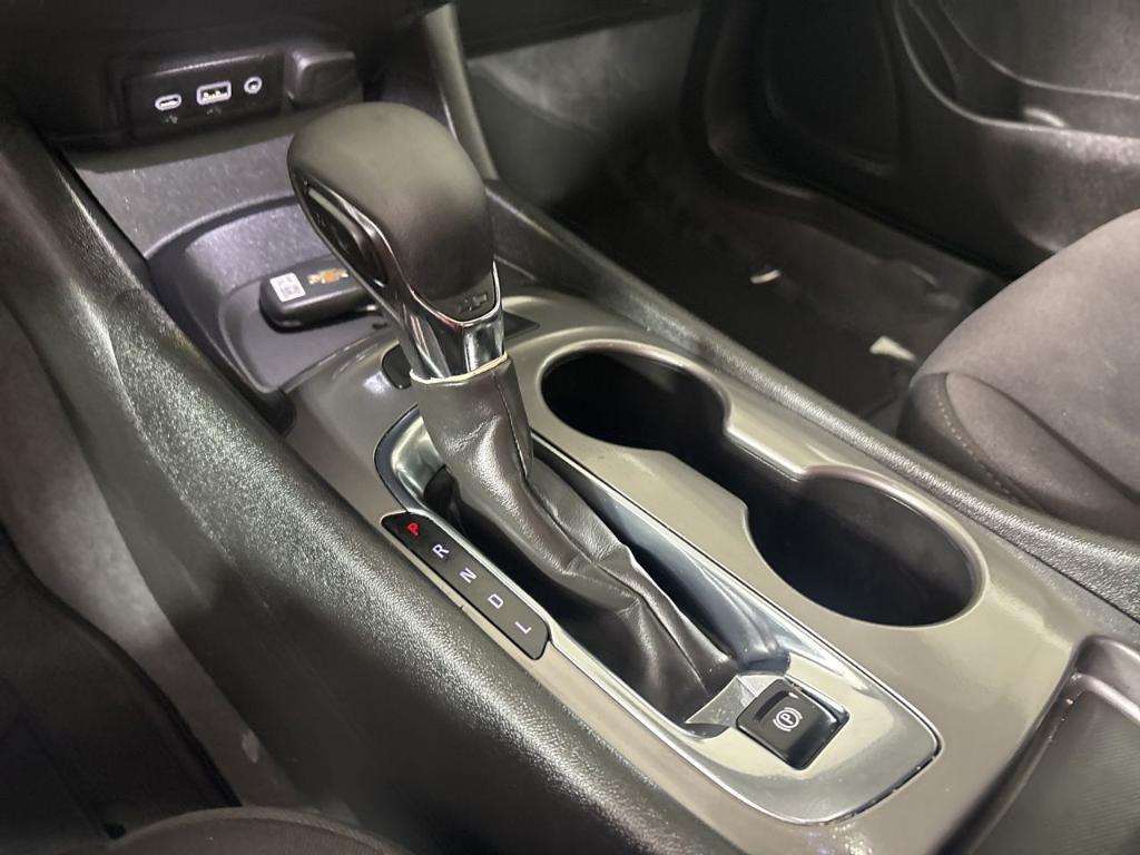 used 2024 Chevrolet Malibu car, priced at $19,300