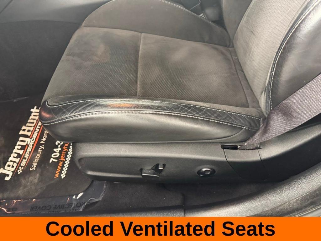 used 2019 Dodge Charger car, priced at $31,575