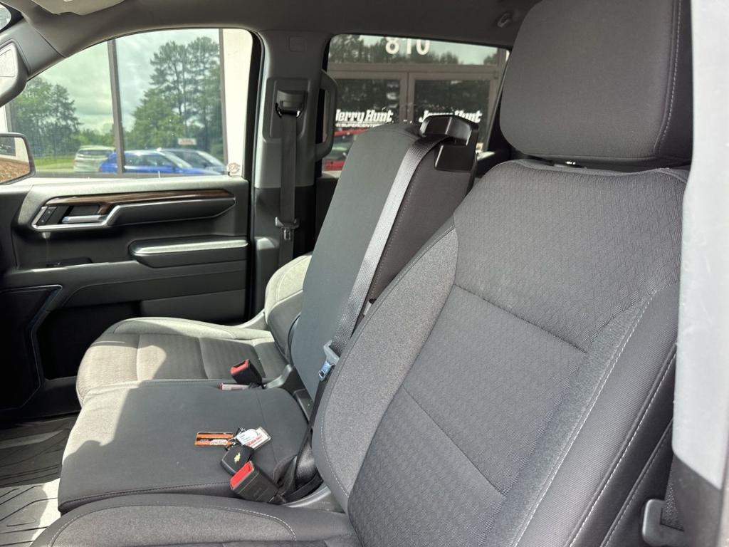 used 2023 Chevrolet Silverado 1500 car, priced at $37,400