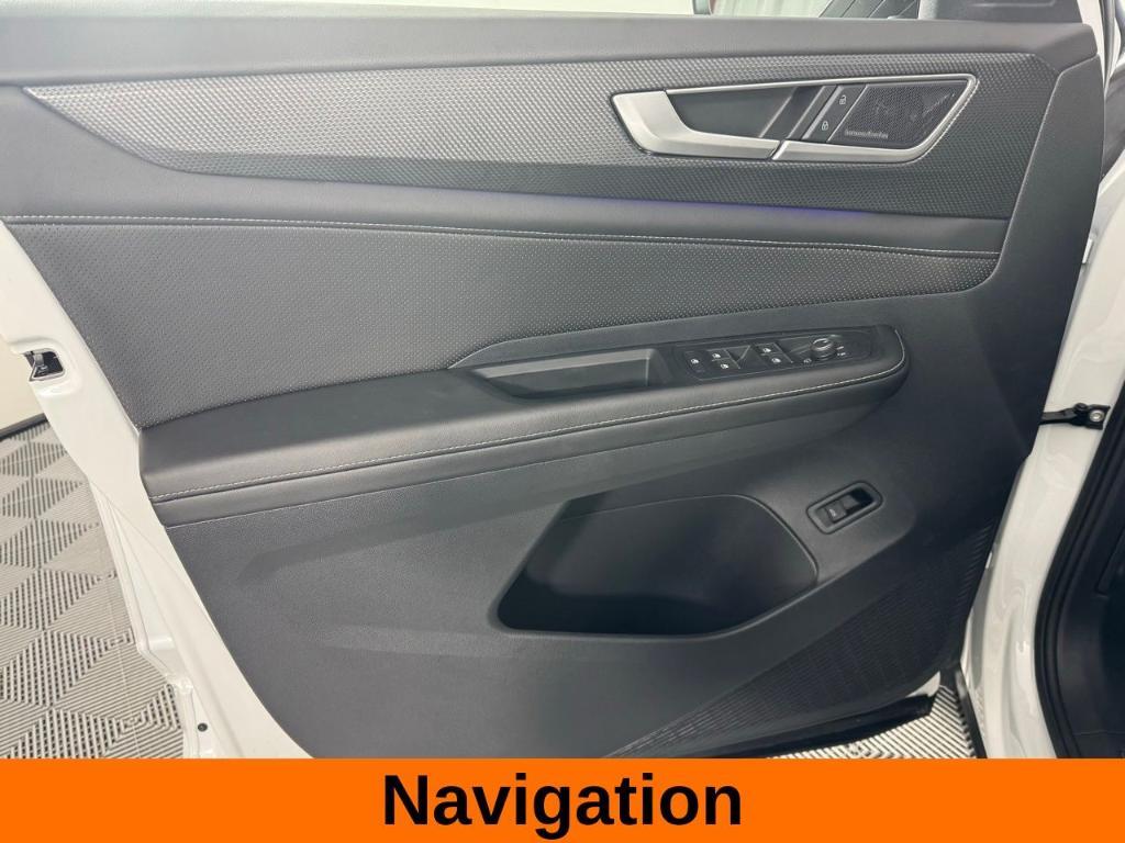 used 2025 Volkswagen Atlas Cross Sport car, priced at $44,000