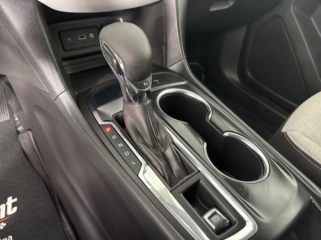 used 2024 Chevrolet Equinox car, priced at $21,200