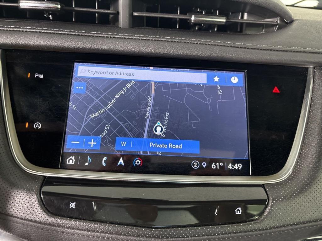 used 2025 Cadillac XT5 car, priced at $38,500