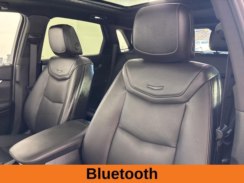 used 2025 Cadillac XT5 car, priced at $38,500