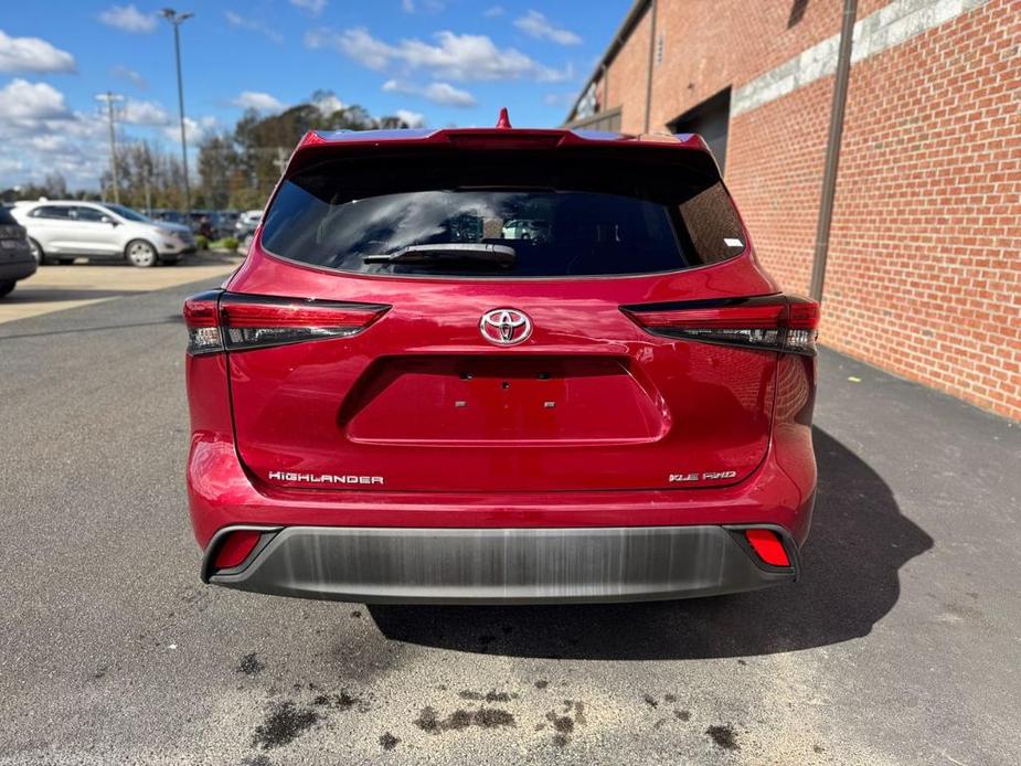 used 2020 Toyota Highlander car, priced at $30,190