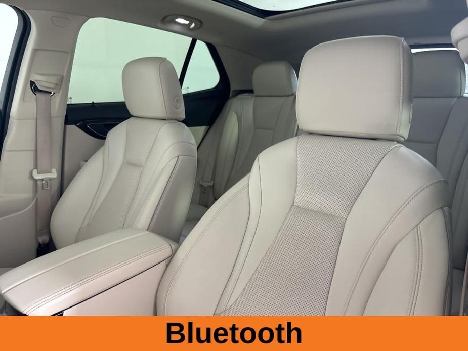 used 2021 Buick Envision car, priced at $24,198