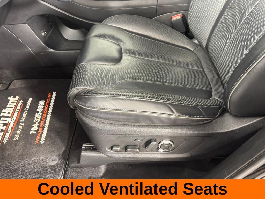 used 2024 Hyundai Palisade car, priced at $38,000