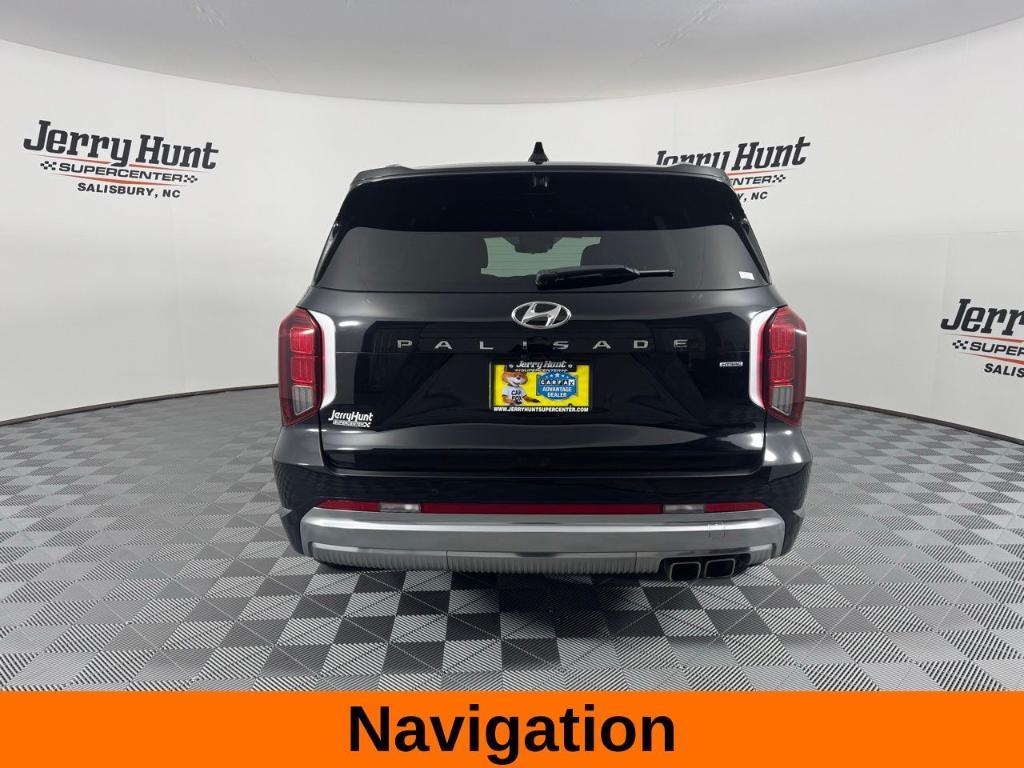 used 2024 Hyundai Palisade car, priced at $38,000
