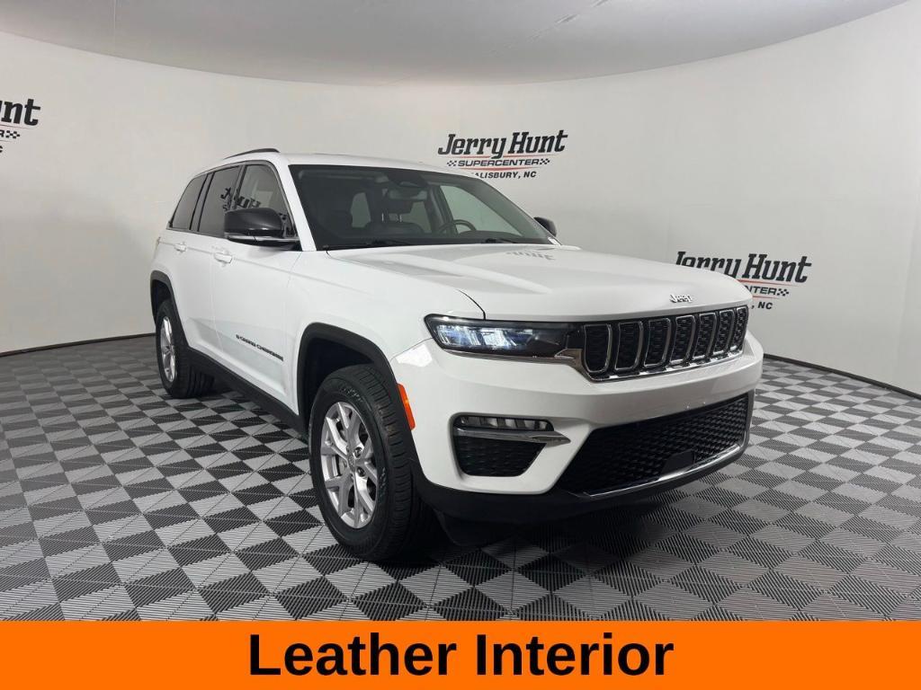 used 2022 Jeep Grand Cherokee car, priced at $30,988