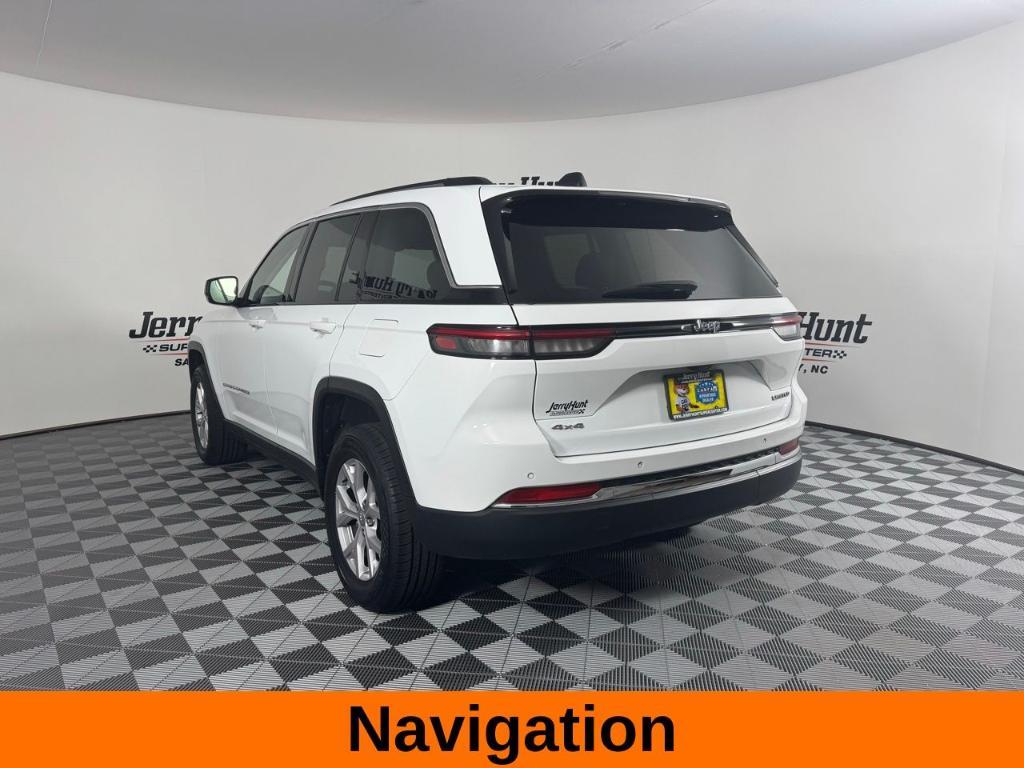 used 2022 Jeep Grand Cherokee car, priced at $30,988