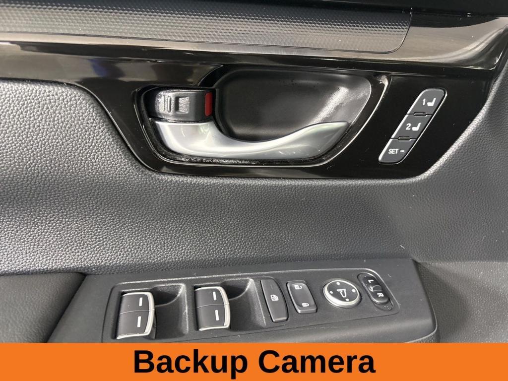 used 2025 Honda CR-V car, priced at $34,588