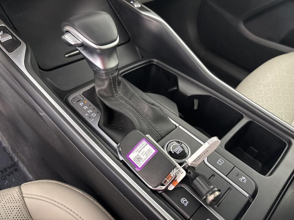 used 2023 Kia Sorento car, priced at $28,700