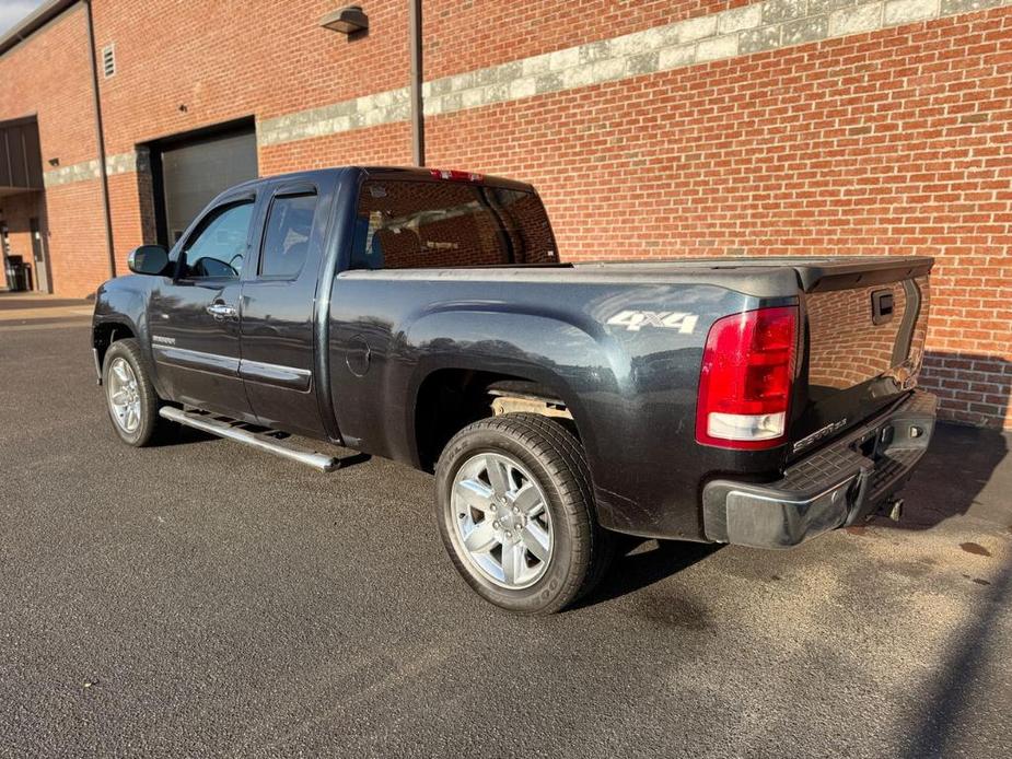 used 2013 GMC Sierra 1500 car, priced at $17,900