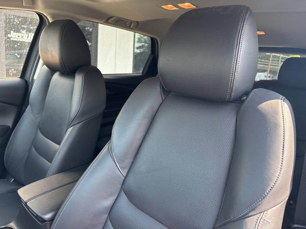used 2023 Mazda CX-9 car, priced at $30,900