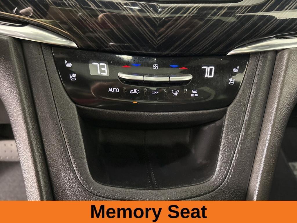 used 2025 Cadillac XT6 car, priced at $42,400