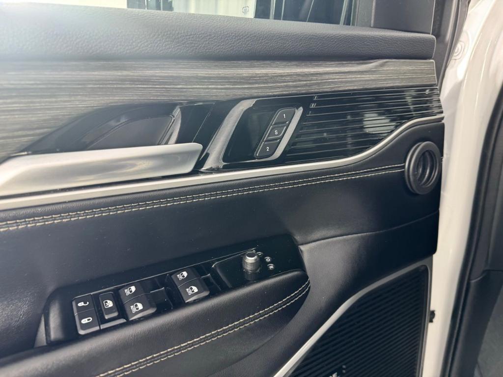 used 2023 Jeep Wagoneer car, priced at $45,313