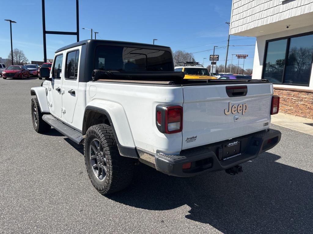 used 2021 Jeep Gladiator car, priced at $30,992